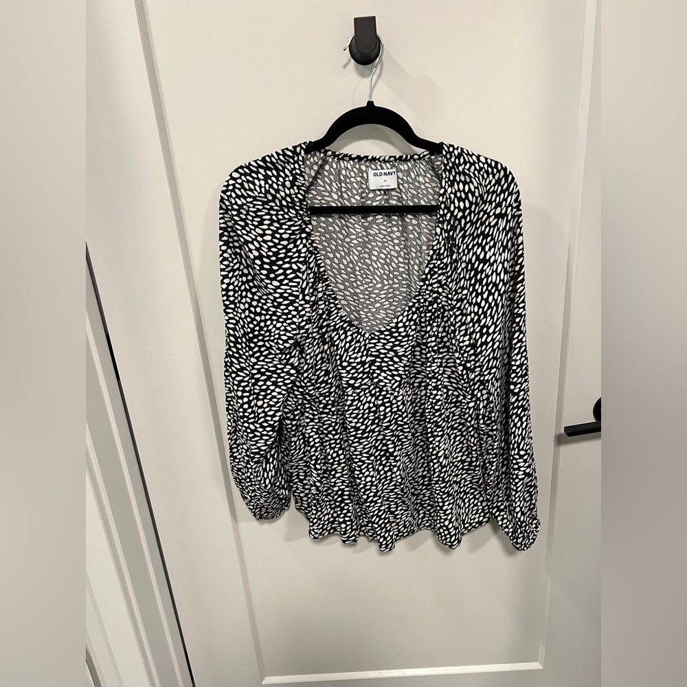 Old Navy, Cinched Waist, V-Neck Blouse
